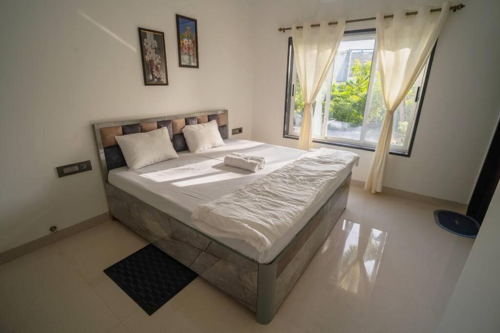 Almond Villa Find Your Paradise Алибаг Екстериор снимка