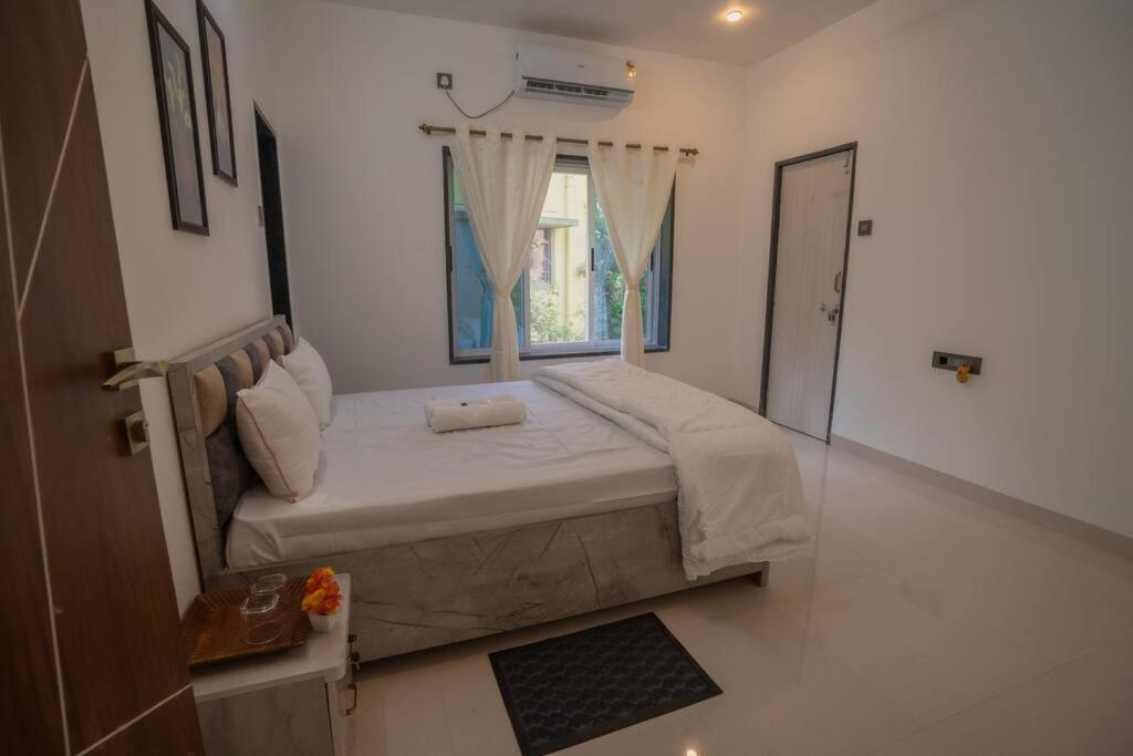 Almond Villa Find Your Paradise Алибаг Екстериор снимка